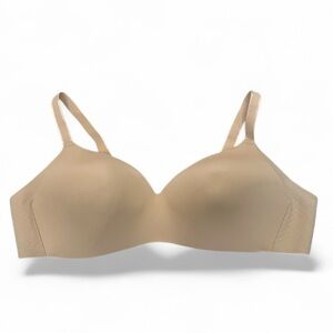 Knix Nude Wing Woman Contour Seamless Wire Free Bra sz 48B